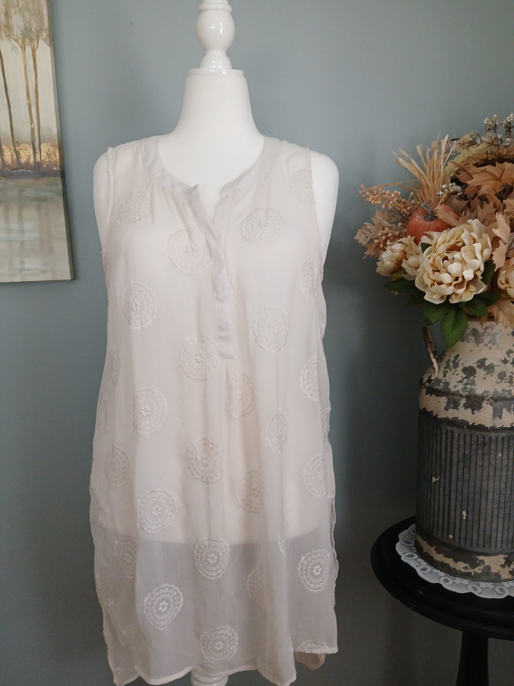 Knox Rose Cream Sleeveless Embroidered Tunic